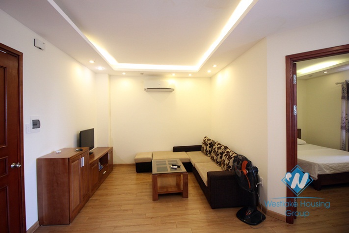 One bedroom apartment with free cleaning service for rent in Doi Can str.